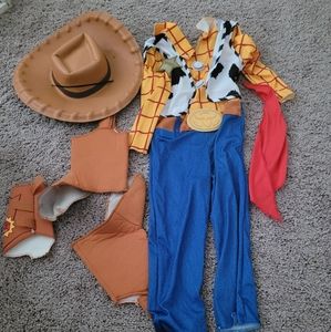 Toddler Woody costume and acces